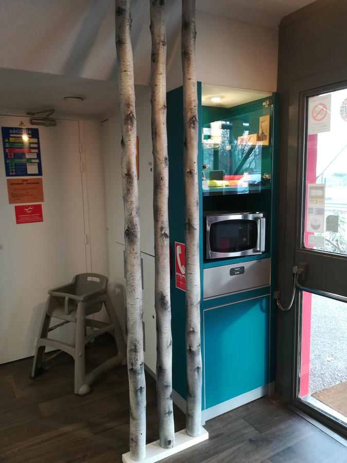 Hotelf1 Centre Courtine Gare Tgv Hotel